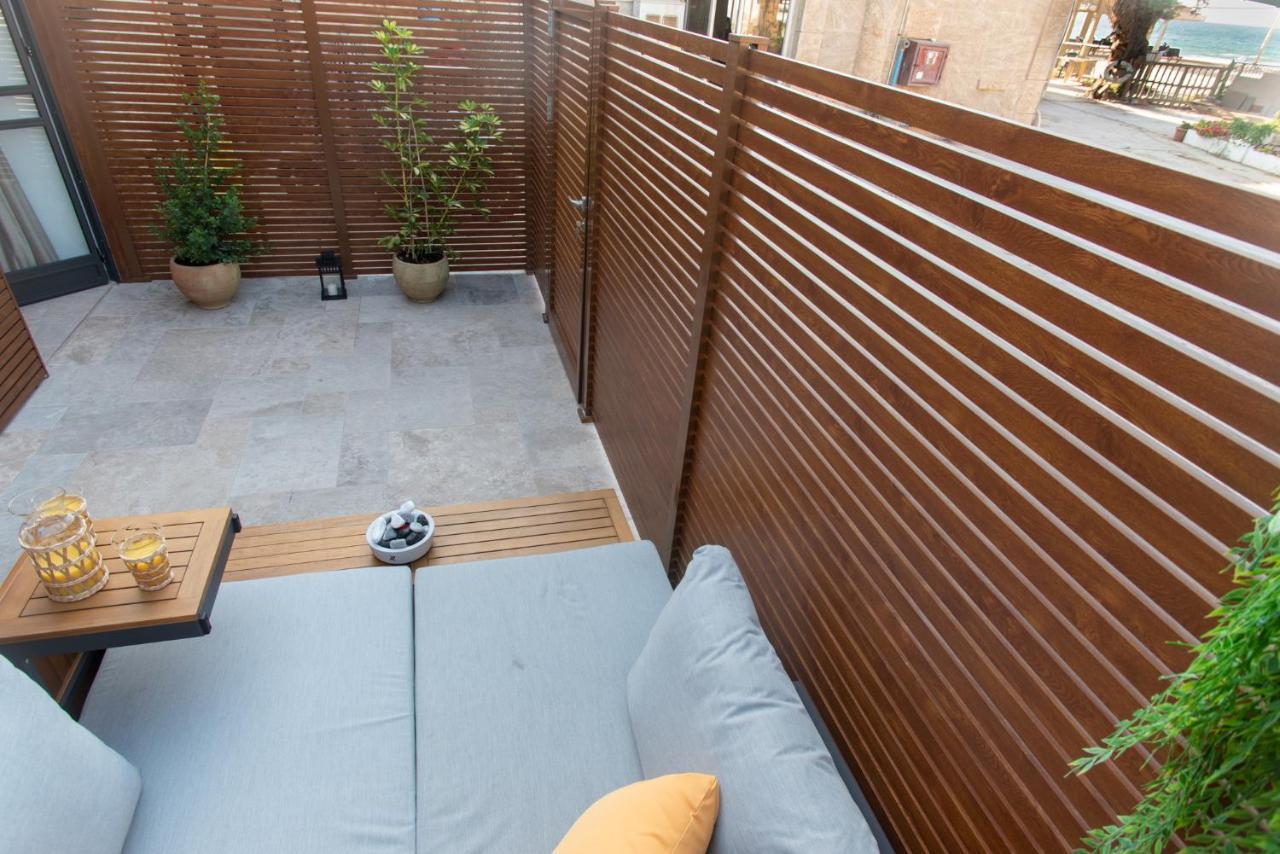 Kadarim Boutique Suites-Beachfront Zimmer Haifa Exterior foto